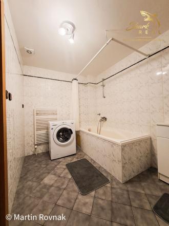 Exkluzívny mezonet na skok od Downtownu - tiché bývanie, ako aj predpripravená investícia - fotografia 15