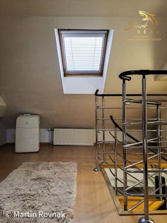 Exkluzívny mezonet na skok od Downtownu - tiché bývanie, ako aj predpripravená investícia - fotografia 24