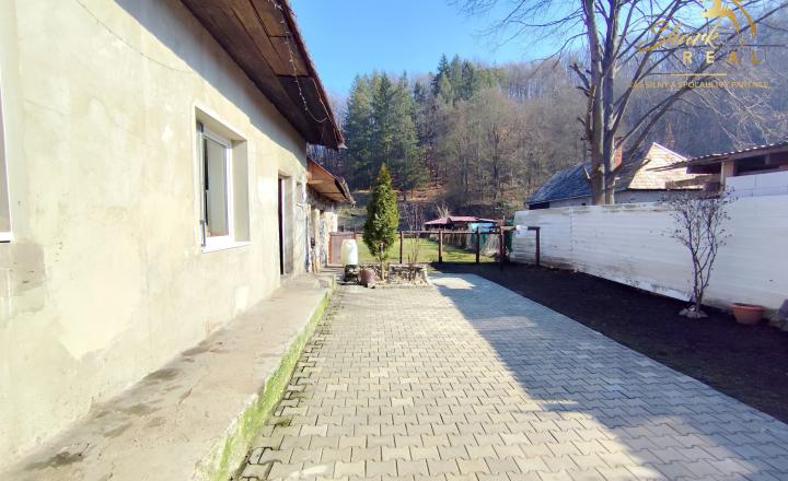 Rodinný dom v TOP lokalite na predaj  - fotografia 17