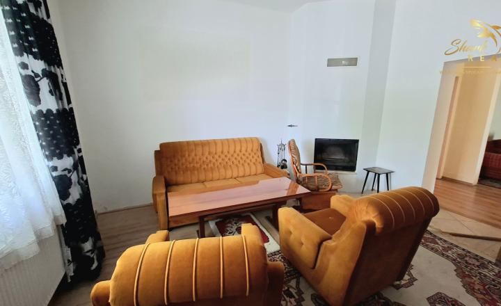 Na predaj rodinný dom s veľkým pozemkom - fotografia 5