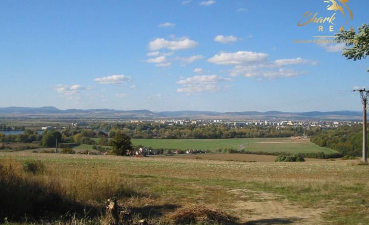 ZĽAVA!!! Pozemok s panoramatickým výhľadom v Ratnovciach - fotografia 1
