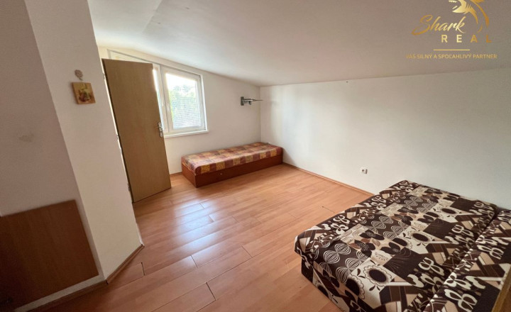 Rodinný dom vhodný ako investícia obec Radava - fotografia 5