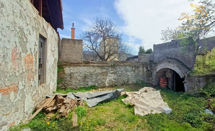 Dva rodinné domy na predaj v centre Žarnovice - fotografia 18