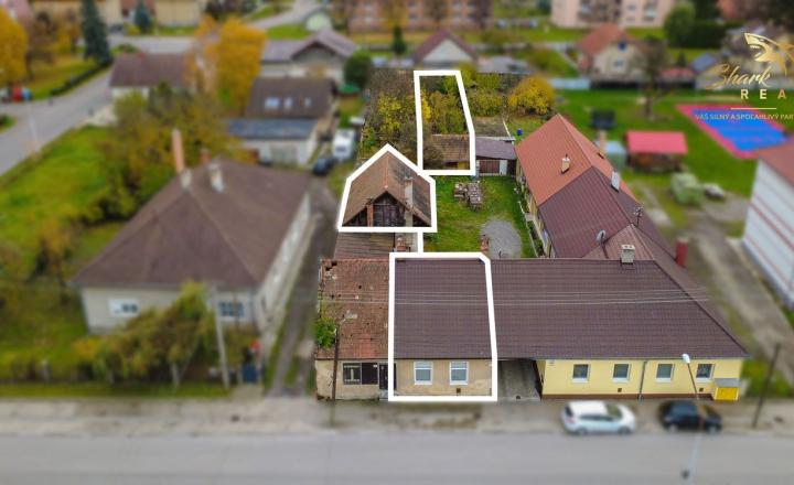 Dom v centre Žarnovice – ideálny aj na podnikateľské účely - fotografia 5