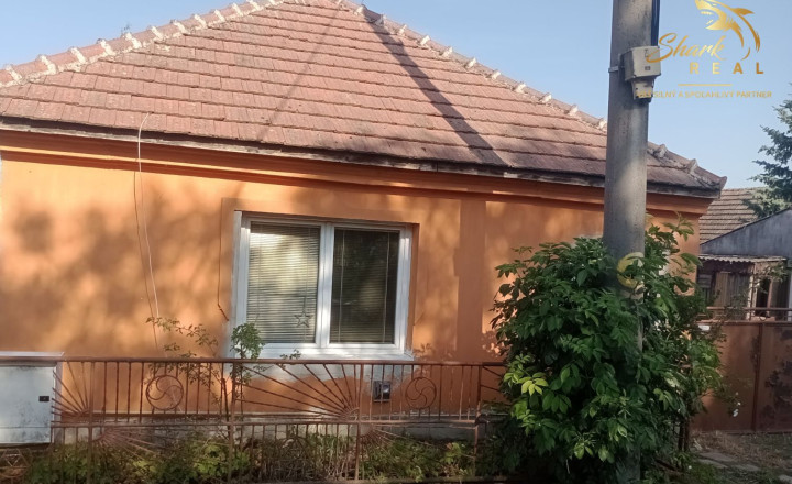 Na predaj RD s veľkým pozemkom v Kapinciach - fotografia 1