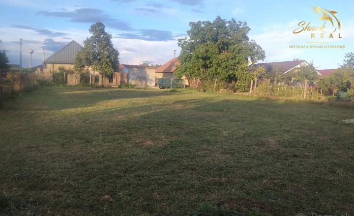 Ponúkame na predaj rovinatý pozemok v obci Cabaj-Čápor 780 m2  - fotografia 4