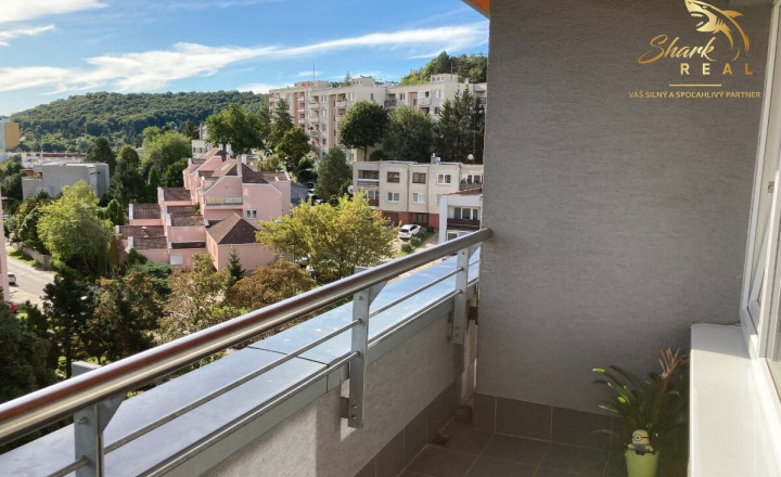 Prenájom krásneho a priestranného 2-izbového bytu v Dúbravke – Koprivnica - fotografia 5