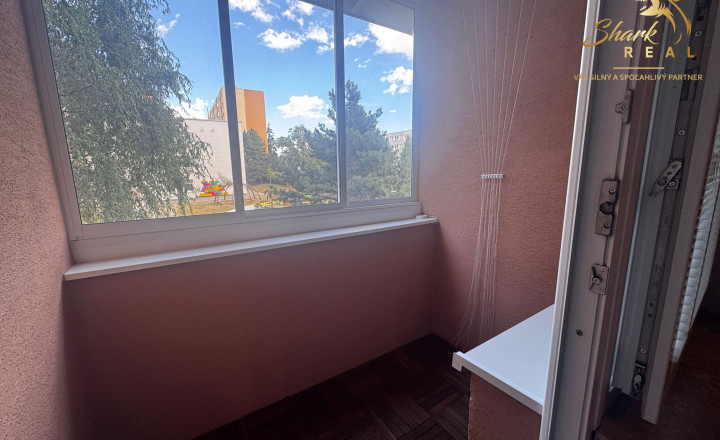 NA PRENÁJOM | Priestranný 3-izbový byt 74 m² s loggiou | Prešov – Šváby - fotografia 9