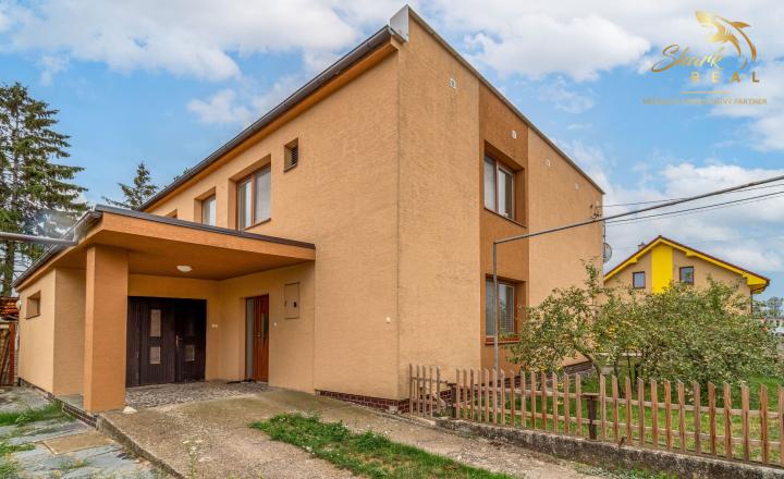 Dvojgeneračný rodinný dom s investičným potenciálom | Ducové - fotografia 1