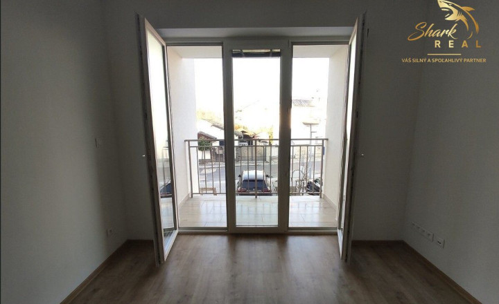 EXKLUZÍVNE: Moderný 2-izbový byt s loggiou a parkovaním v novostavbe Alicante Gate - fotografia 8