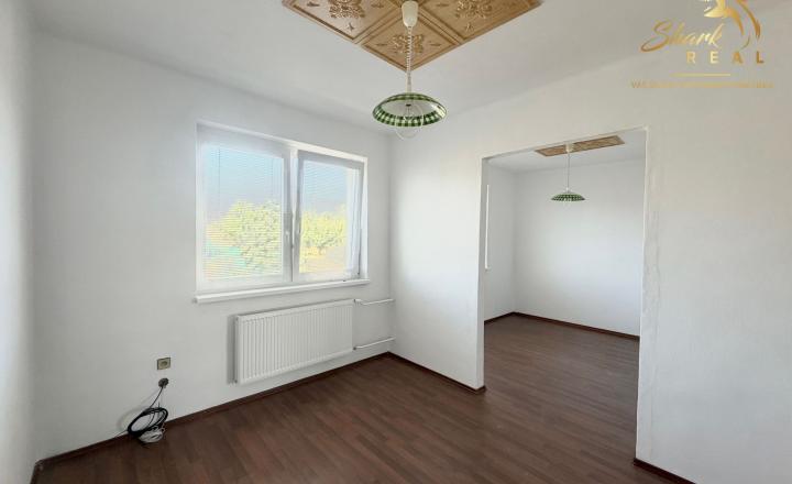 TOP PONUKA - 4 izbový udržiavaný rodinný dom  - fotografia 3