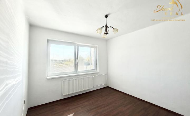 TOP PONUKA - 4 izbový udržiavaný rodinný dom  - fotografia 5