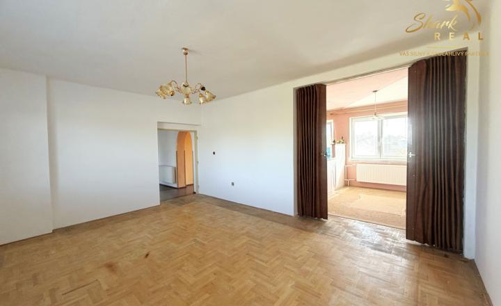 TOP PONUKA - 4 izbový udržiavaný rodinný dom  - fotografia 11