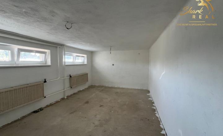 TOP PONUKA - 4 izbový udržiavaný rodinný dom  - fotografia 13