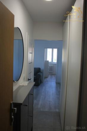 Moderný 3-izbový byt po kompletnej rekonštrukcii v Ružinove - fotografia 10