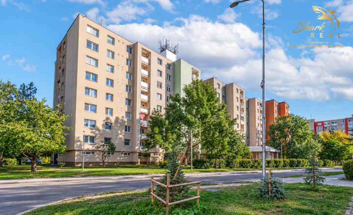 2 IZBY, KOMPLETNÁ REKONŠTRUKCIA A NÁDHERNÝ VÝHĽAD - fotografia 18