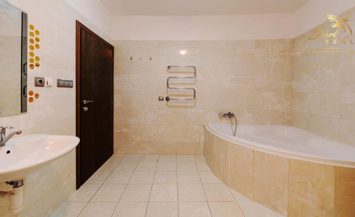 NA PRENÁJOM 2-IZBOVÝ REZIDENČNÝ APARTMÁN V CENTRE  - fotografia 5