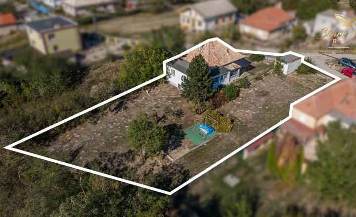 Útulný 4 izbový dom na predaj - fotografia 16