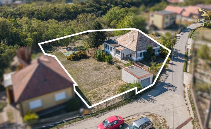 Útulný 4 izbový dom na predaj - fotografia 19