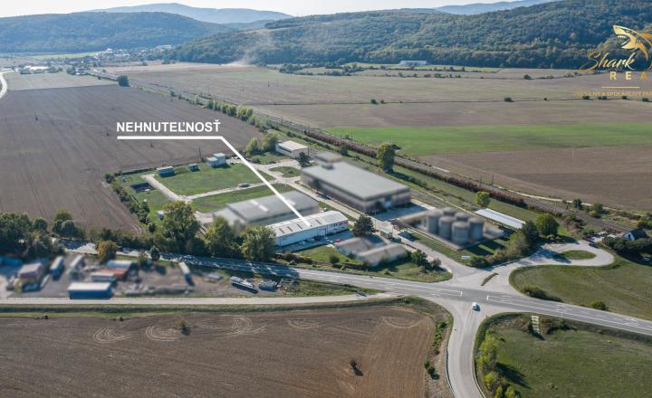 Na predaj moderný komerčný areál 1040 m² s logistickým zázemím – Nové Mesto nad Váhom - fotografia 4