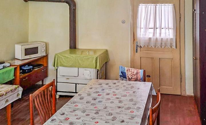 Rodinný dom s pozemkom v pokojnom prostredí obce | Lančár - fotografia 2