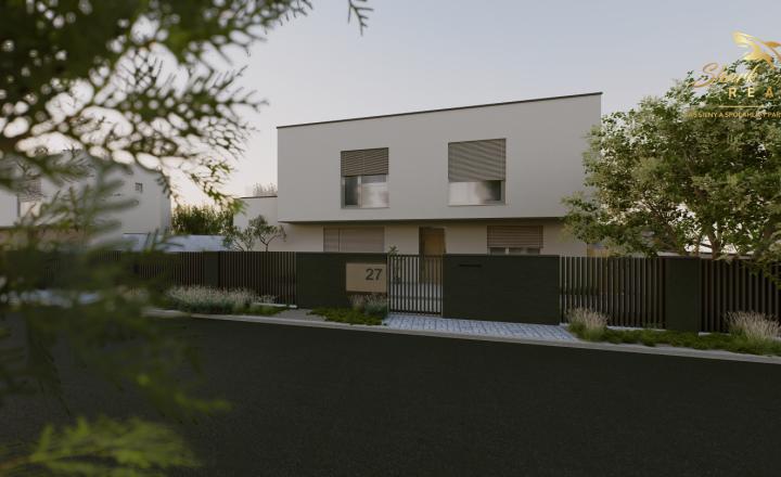 LUXUSNÁ MESTSKÁ 5-IZBOVÁ VILA SO STREŠNOU TERASOU | SENEC – KYSUCKÁ ULICA - fotografia 12