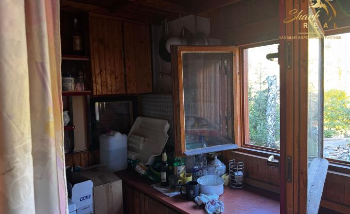 Na predaj rekreačná chata v Drienici – len pár krokov od vleku - fotografia 5
