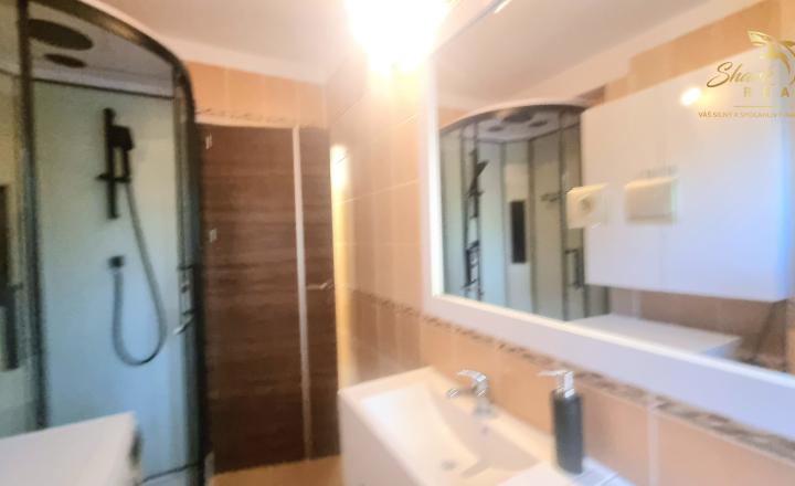 Na prenájom IHNEĎ VOĽNÝ 2-izbový byt po rekonštrukcii – centrum Trebišova, Tržná ulica - fotografia 7