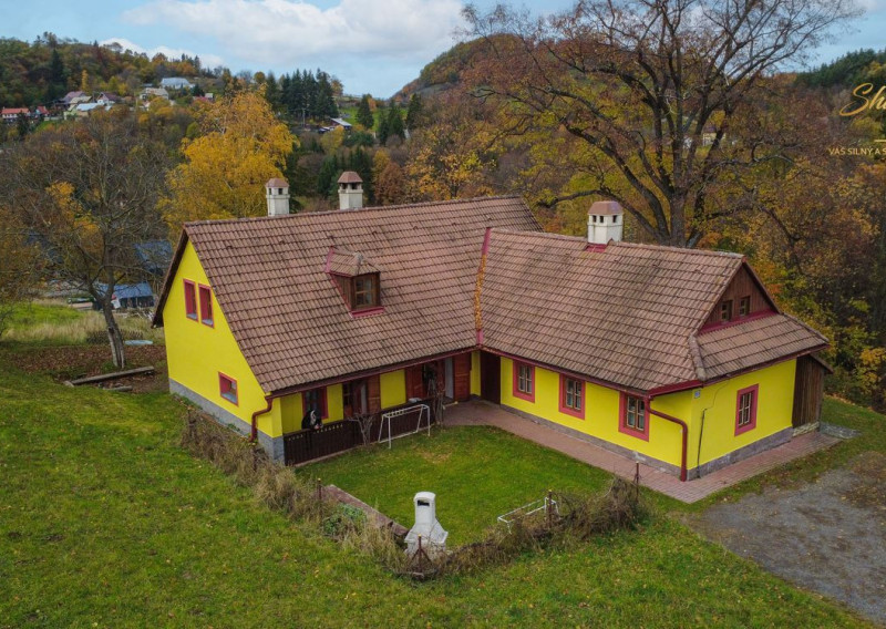 PREDANÉ - Útulná chata usadená v krásnom prostredí Štiavnických vrchov
