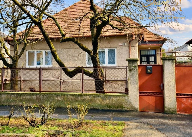 Rodinný dom so záhradou v tichej časti mesta Sereď – Dlhá ulica