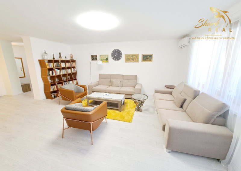 Veľkometrážny byt 100m2 s terasou v centre mesta